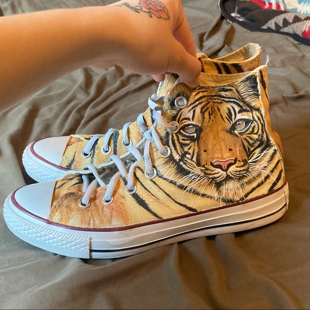 Unique Rare Converse Sneakers Tiger Hand Painted Shoes High Top Canvas Sneakers